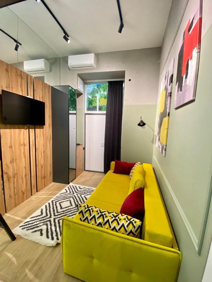 Leogrand Apartments On Filatova 12 Лвив Екстериор снимка